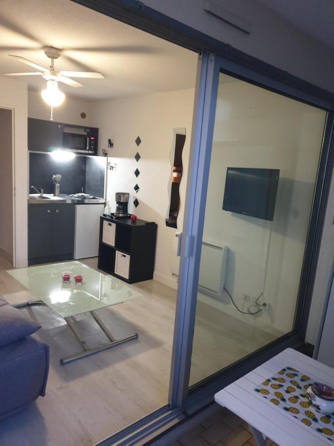 Studio cabine au Grau du roi à 3min à pied de la plage Le Grau-du-Roi Extérieur photo