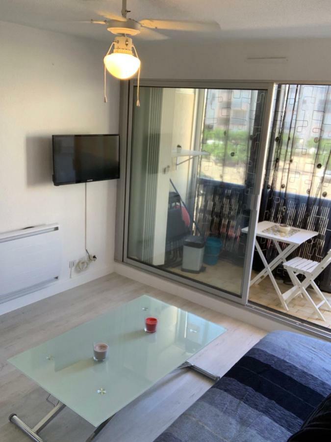 Studio cabine au Grau du roi à 3min à pied de la plage Le Grau-du-Roi Extérieur photo